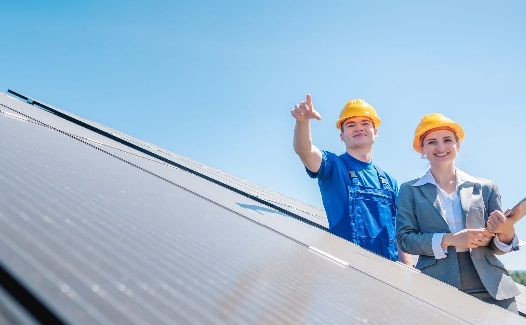Kaufland sięga po odnawialne źródła energii – pierwsza fotowoltaika na dachu sklepu